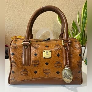 MCM SMALL COGNAC VISETOS HANDBAG